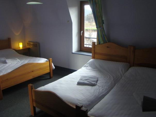 Aux Globe-Trotters Hotel Murat  Ngoại thất bức ảnh